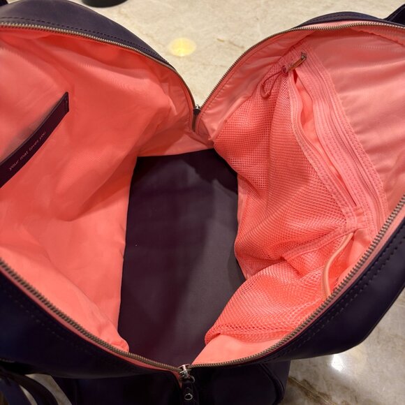 Lululemon dark purple tote bag with laptop sleeve - Picture 4 of 7